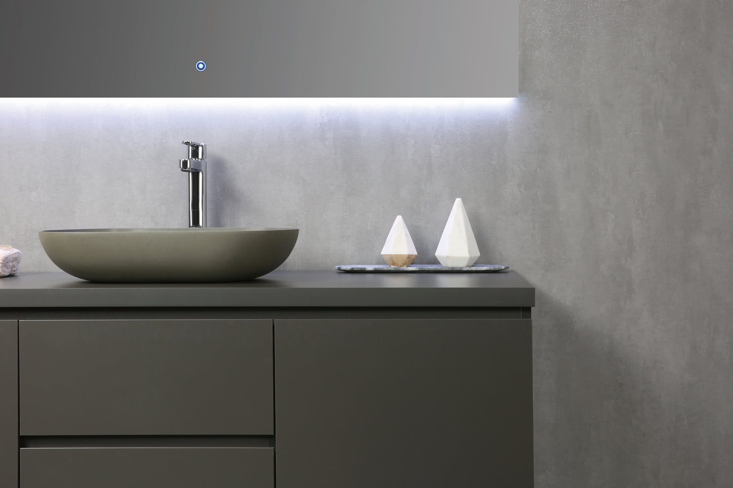 Evos Boutiques 60 in matte grey vanity close up