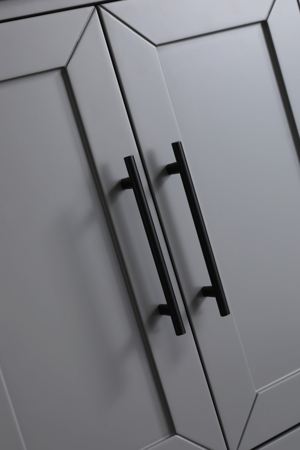 Evos_Brand_AURA Grey Handles view