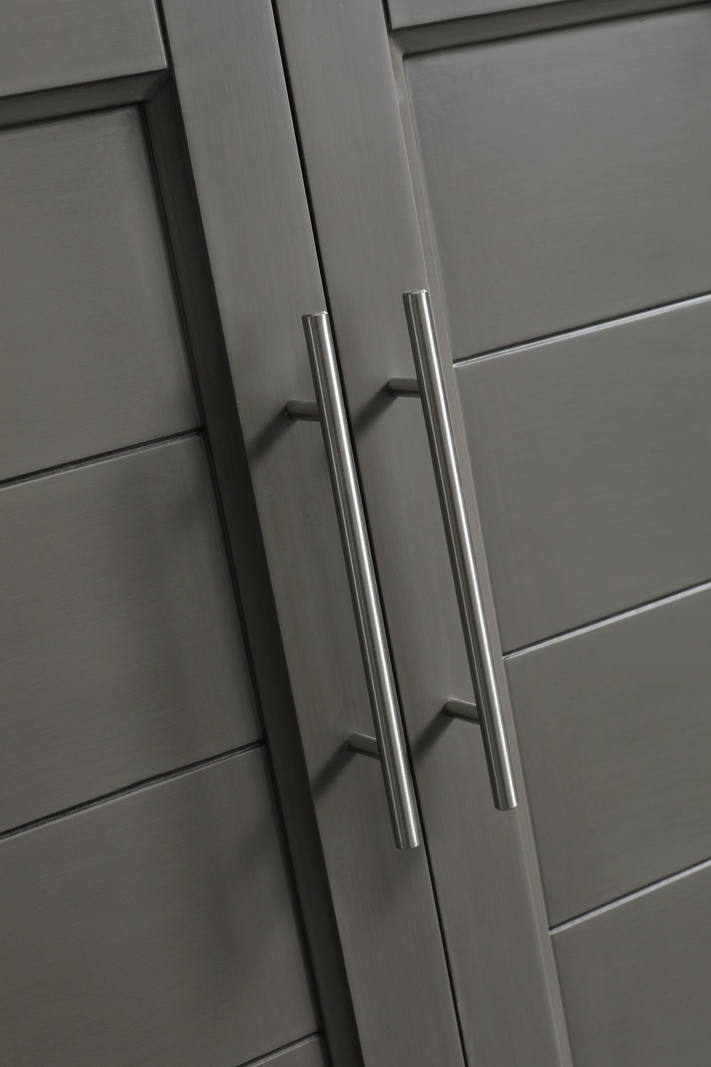 Evos Brand Vanity Elegante Handle Close View
