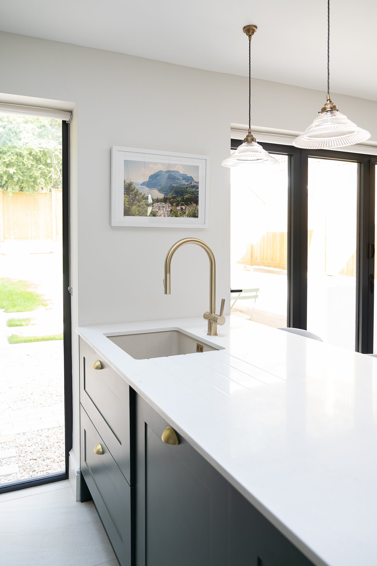 Single Handle Pull Down Kitchen Faucet gold view.