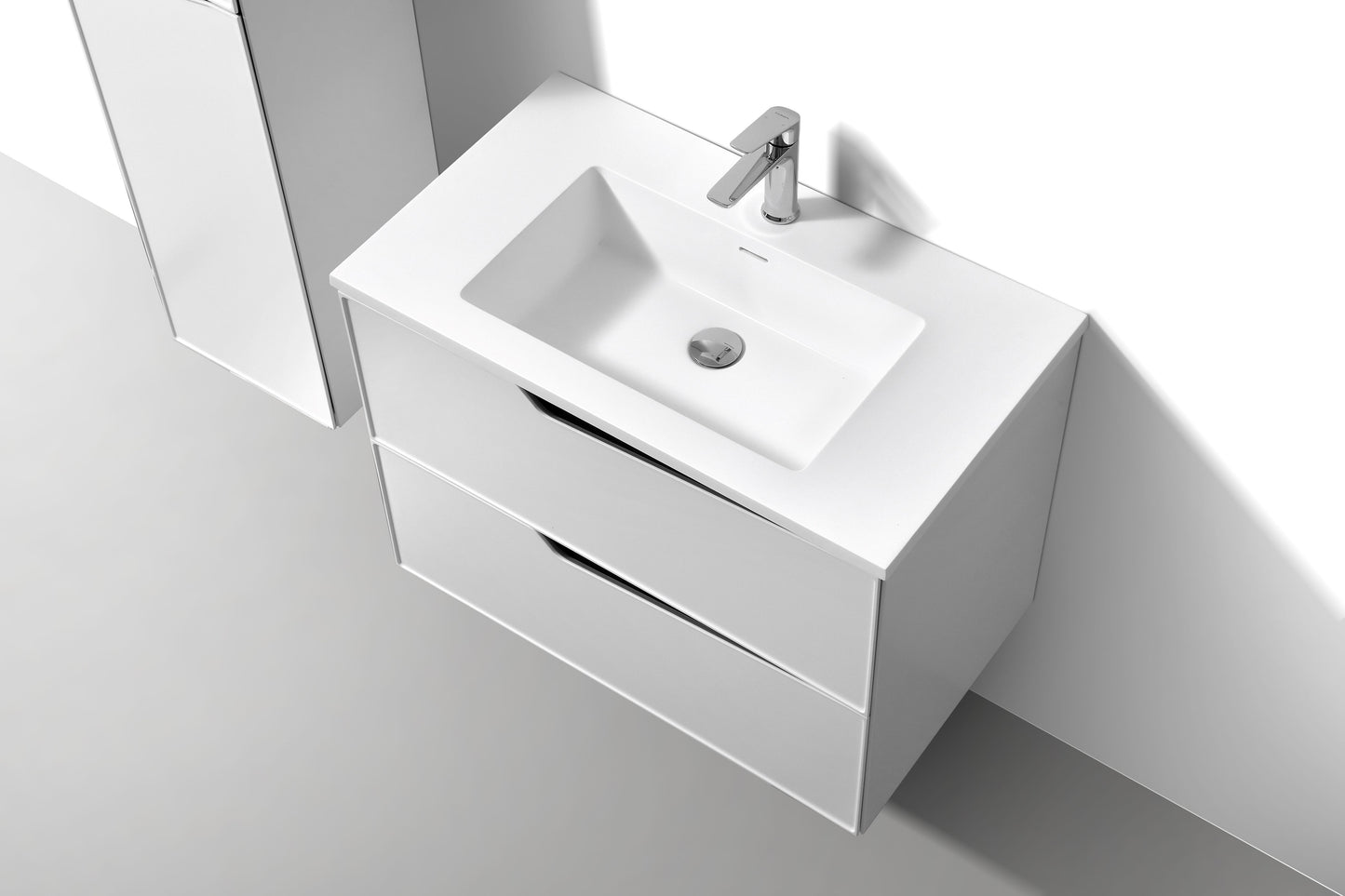 Evos Boutiques Stainless steel kitchen sink looking down view